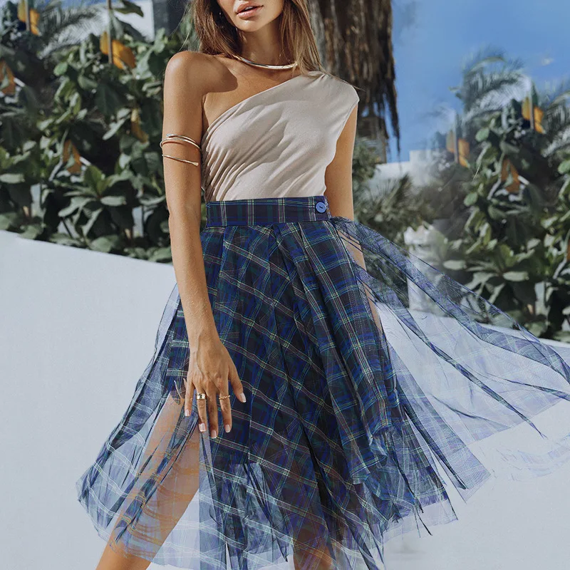 2022 Plaid Patchwork Mesh Women's Skirts High Waist Hit Color Layered Streamer Elegant A Line Elastic Waist Skirts Female 
2022 Plaid Patchwork Mesh Women's Skirts High Waist Hit Color Layered Streamer Elegant A Line Elastic Waist Skirts Female