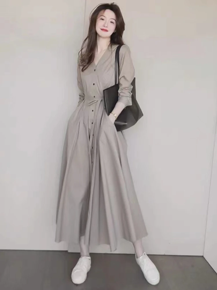 Women Clothing 2023 Spring Autumn New Fairy Style Long Dress Fashion Solid Color Single Breasted V-neck Dress Streetwear
Women Clothing 2023 Spring Autumn New Fairy Style Long Dress Fashion Solid Color Single Breasted V-neck Dress Streetwear