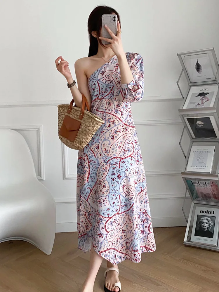 TRAF Print Off Shoulder Dress Woman Elegant Evening Dresses for Women 2022 Summer Vintage Long Dress Women Chic Party Midi Dress
TRAF Print Off Shoulder Dress Woman Elegant Evening Dresses for Women 2022 Summer Vintage Long Dress Women Chic Party Midi Dress