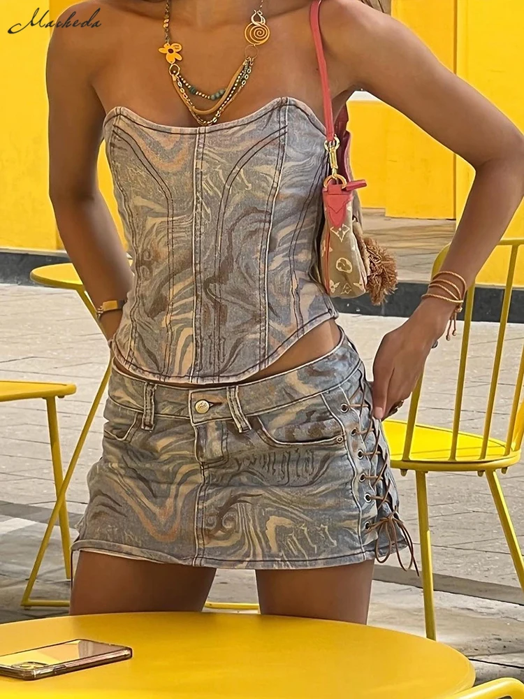 Macheda Sexy Cowboy Slim Two Piece Set Women Strapless Sleeveless Bare Midriff Top+Hip MINI Skirt Skinny Female Dress Suit
Macheda Sexy Cowboy Slim Two Piece Set Women Strapless Sleeveless Bare Midriff Top+Hip MINI Skirt Skinny Female Dress Suit