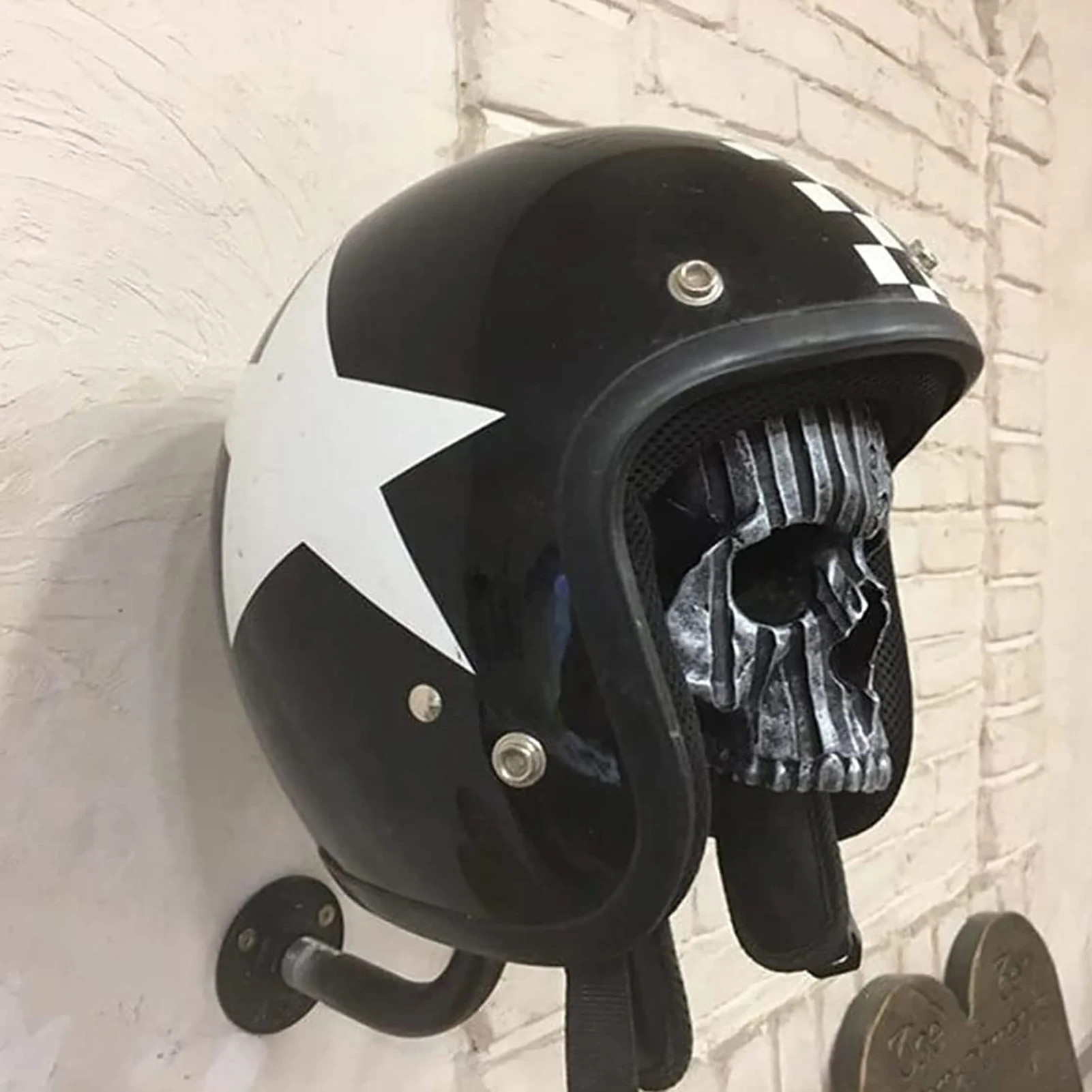 Motorcycle Skull Helmet Holder Creative Resin Craft Wall Mounted Skull Helmet Rack Halloween Horror Jacket Hanger Hook Gift
Motorcycle Skull Helmet Holder Creative Resin Craft Wall Mounted Skull Helmet Rack Halloween Horror Jacket Hanger Hook Gift