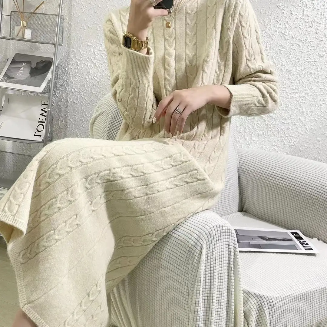Winter Vintage Korean Long Sleeve Knitted Sweater Round Neck Fried Dough Twists Elegant Warm Mid Length Straight Dress F86
Winter Vintage Korean Long Sleeve Knitted Sweater Round Neck Fried Dough Twists Elegant Warm Mid Length Straight Dress F86