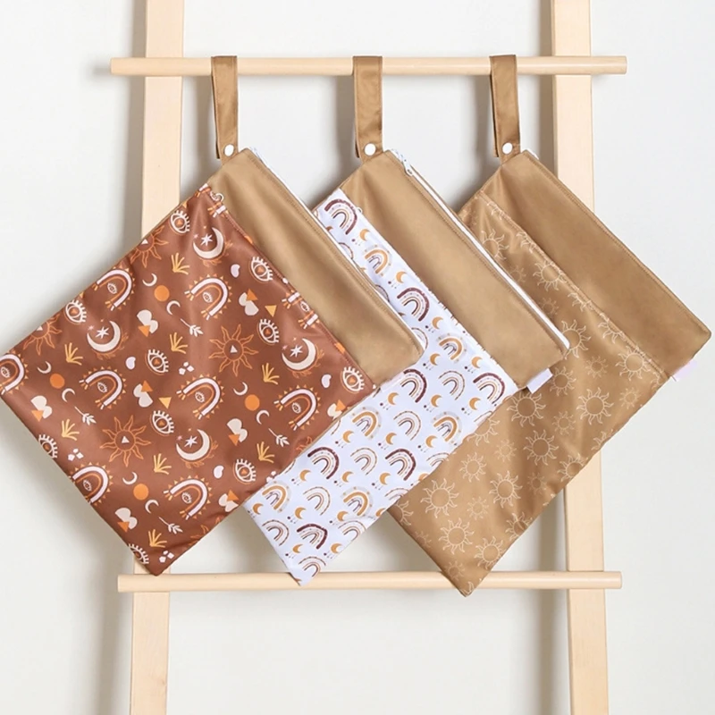 Младенческая ткань подгузник Wetbag многоразовый детский органайзер для подгузников сумка для хранения бутылок
Младенческая ткань подгузник Wetbag многоразовый детский органайзер для подгузников сумка для хранения бутылок