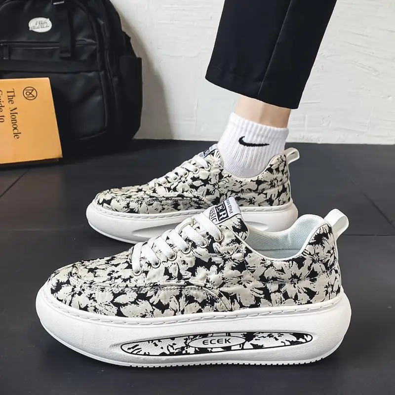 Canvas Shoes Men's Spring Leisure Trendy Shoes Wine Red Skate Shoes American Fashion Brand Niche Design Summer
Canvas Shoes Men's Spring Leisure Trendy Shoes Wine Red Skate Shoes American Fashion Brand Niche Design Summer