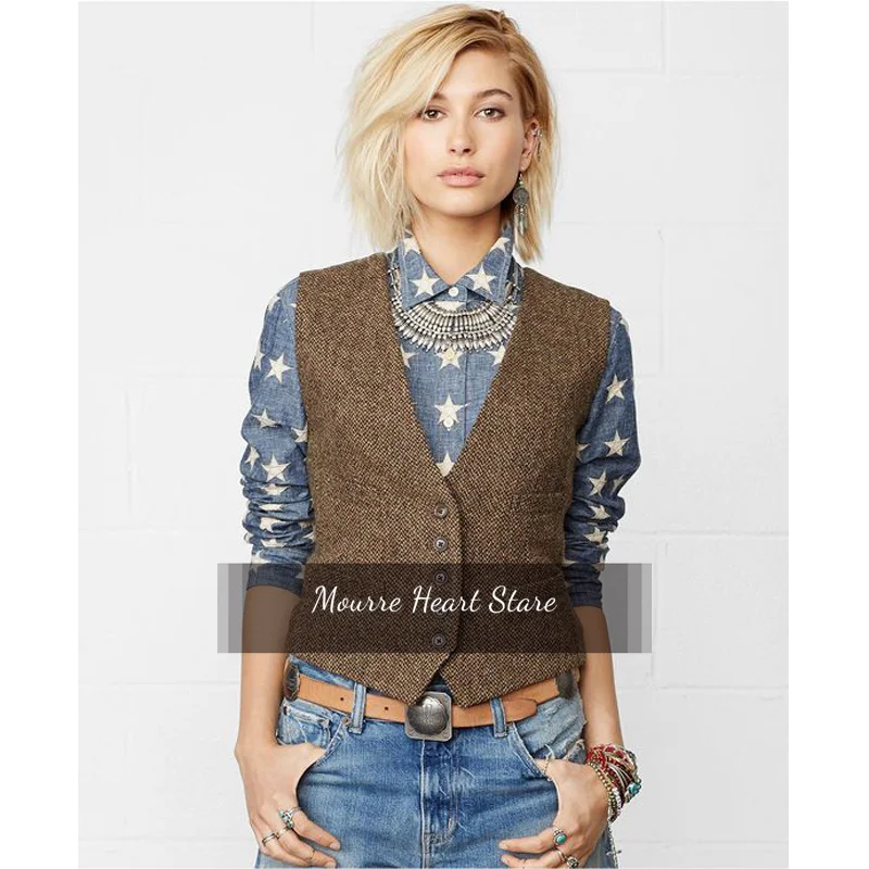 V-neck Solid Color Women's Suit Vest Slim Fit Steampunk Sleeveless Jacket Ladies Single Breasted Waistcoat
V-neck Solid Color Women's Suit Vest Slim Fit Steampunk Sleeveless Jacket Ladies Single Breasted Waistcoat