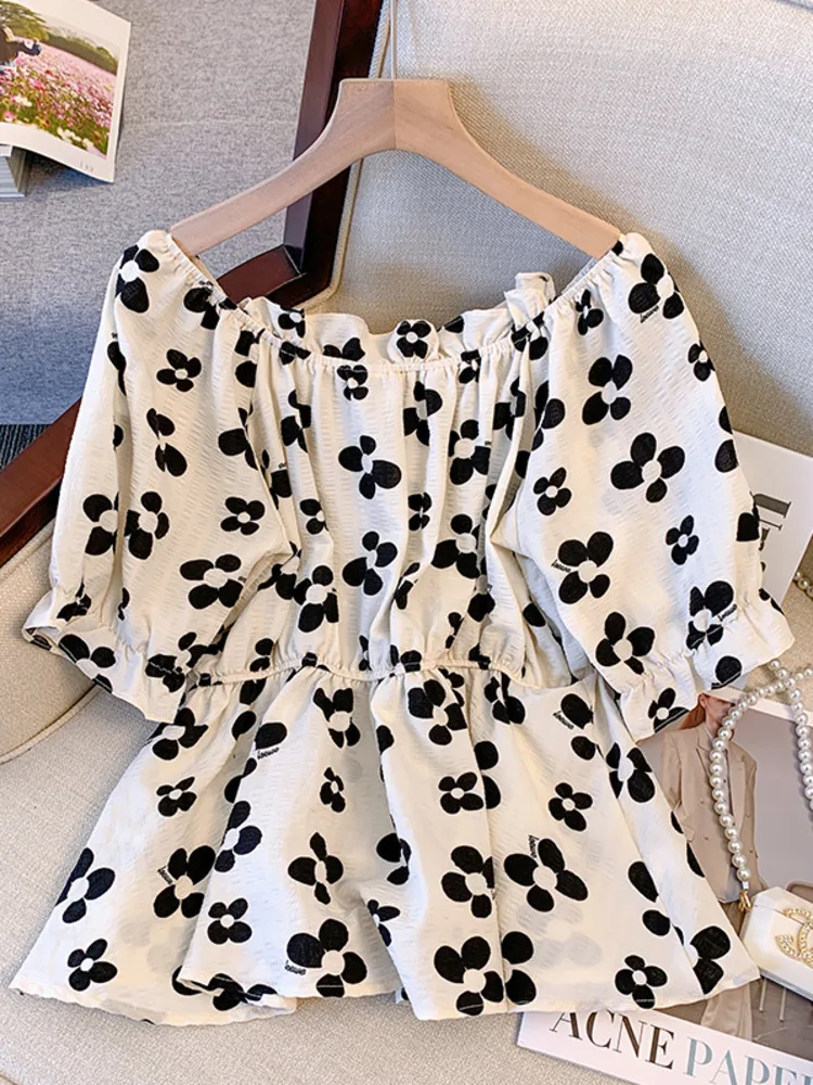 Oversize M-4XL Off Shoulder Sweet Blouse Summer Floral Slash Neck Large Chic Top Female Loose Lace Up Korean Short Sleeve Shirts
Oversize M-4XL Off Shoulder Sweet Blouse Summer Floral Slash Neck Large Chic Top Female Loose Lace Up Korean Short Sleeve Shirts