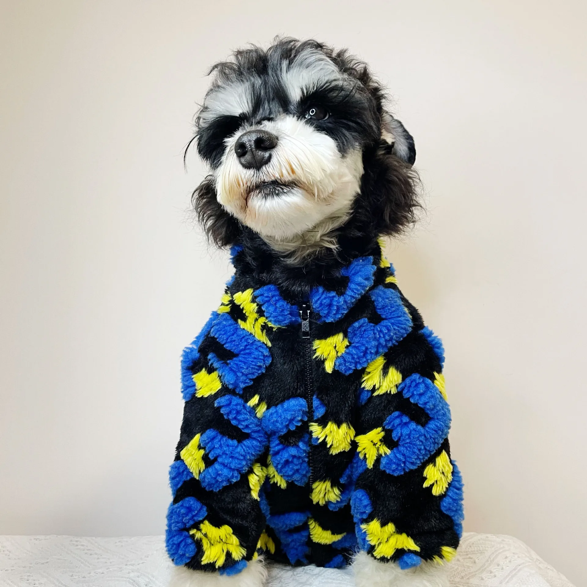 New Winter Pet Coat Warm Thick Jacket For Small Dogs Schnauzer Teddy Pug Cute Fleece Clothing For Dogs Puppy Clothes
New Winter Pet Coat Warm Thick Jacket For Small Dogs Schnauzer Teddy Pug Cute Fleece Clothing For Dogs Puppy Clothes