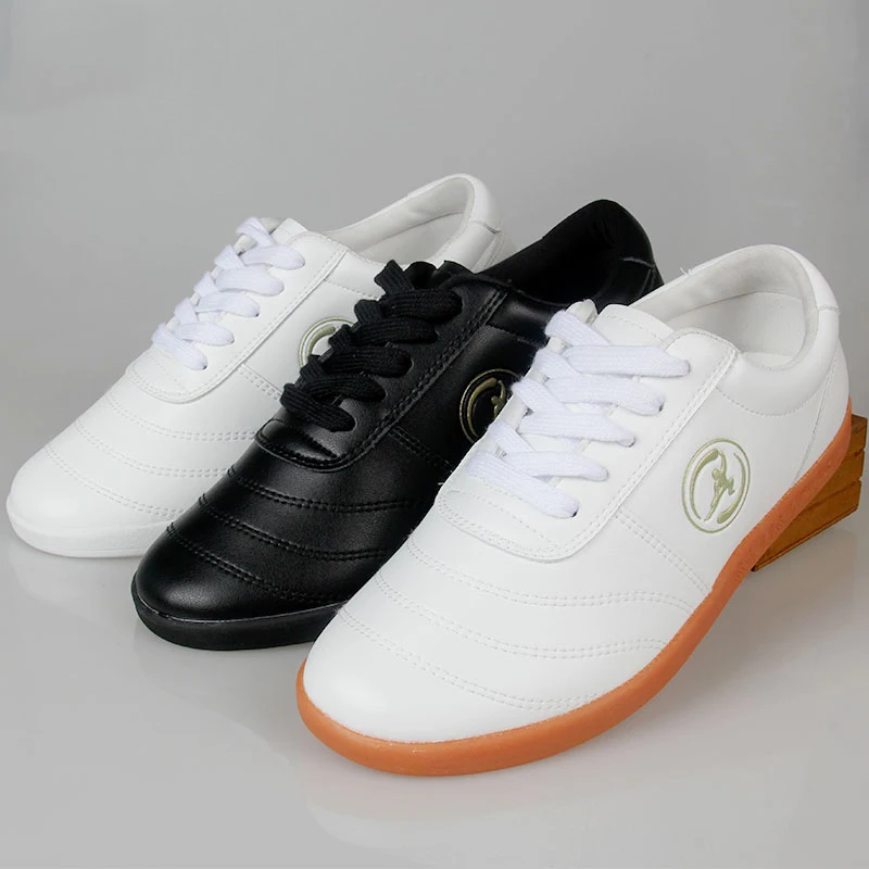 Кроссовки кожаные унисекс, унисекс, 2022
Кроссовки кожаные унисекс, унисекс, 2022