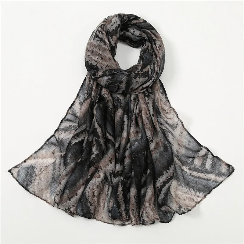 2022 Autumn Fashion Geometric Floral Viscose Shawl Scarf High Quality Print Soft Voile Wrap Pashmina Stole Bufandas Muslim Hijab
2022 Autumn Fashion Geometric Floral Viscose Shawl Scarf High Quality Print Soft Voile Wrap Pashmina Stole Bufandas Muslim Hijab