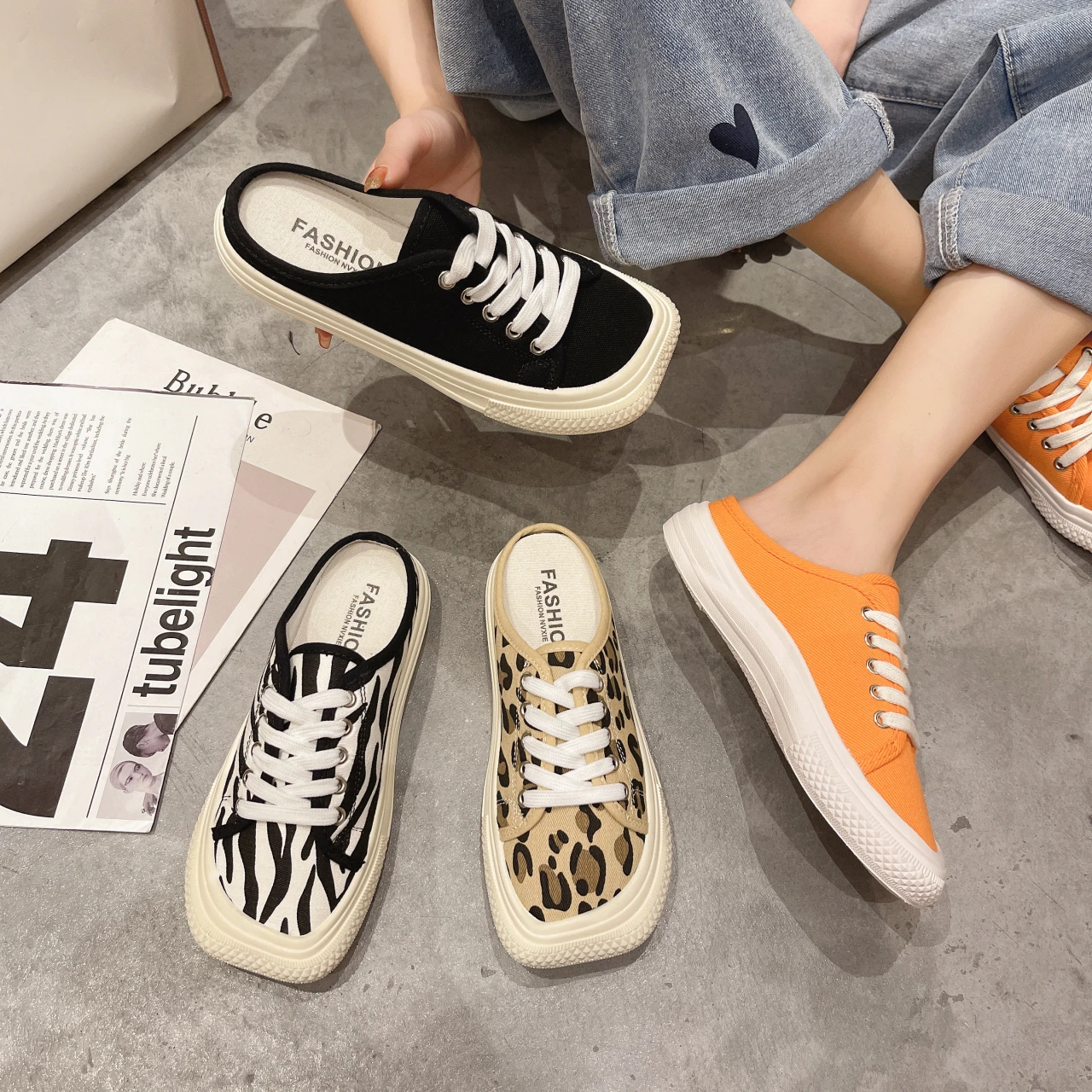 Shoes Slippers Flat Loafers Slides Cover Toe Slipers Women Low 2022 Square Summer Cotton Fabric Canvas Basic Rubber Rome
Shoes Slippers Flat Loafers Slides Cover Toe Slipers Women Low 2022 Square Summer Cotton Fabric Canvas Basic Rubber Rome