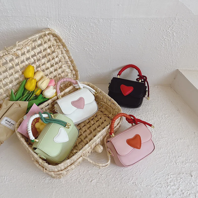 Kids Leather Purses and Handbags Cute Girl Heart Mini Crossbody Bag Baby Small Coin Pouch Wallet Clutch Bag Gift
Kids Leather Purses and Handbags Cute Girl Heart Mini Crossbody Bag Baby Small Coin Pouch Wallet Clutch Bag Gift