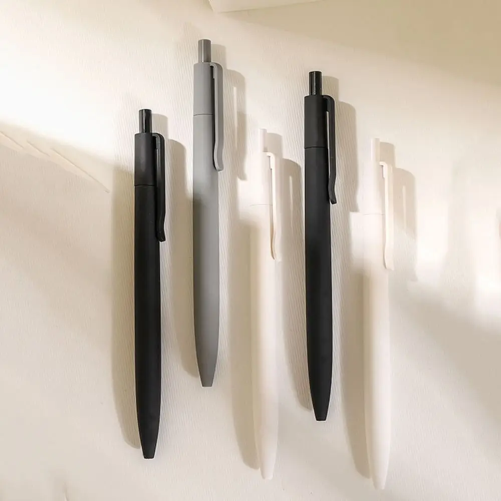 5PCS/Set High Quality Writing Tools 0.5mm Stationery Gel Pen Ball Point Pen Signature Pen Press Neutral Pen
5PCS/Set High Quality Writing Tools 0.5mm Stationery Gel Pen Ball Point Pen Signature Pen Press Neutral Pen