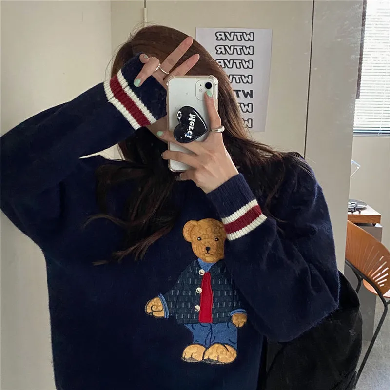 Women Japan Style Fall Cartoon Bear Embroidery Pullover Knitting Sweater Female Casual Warm Harajuku Sweet Kawaii Winter Clothes
Women Japan Style Fall Cartoon Bear Embroidery Pullover Knitting Sweater Female Casual Warm Harajuku Sweet Kawaii Winter Clothes