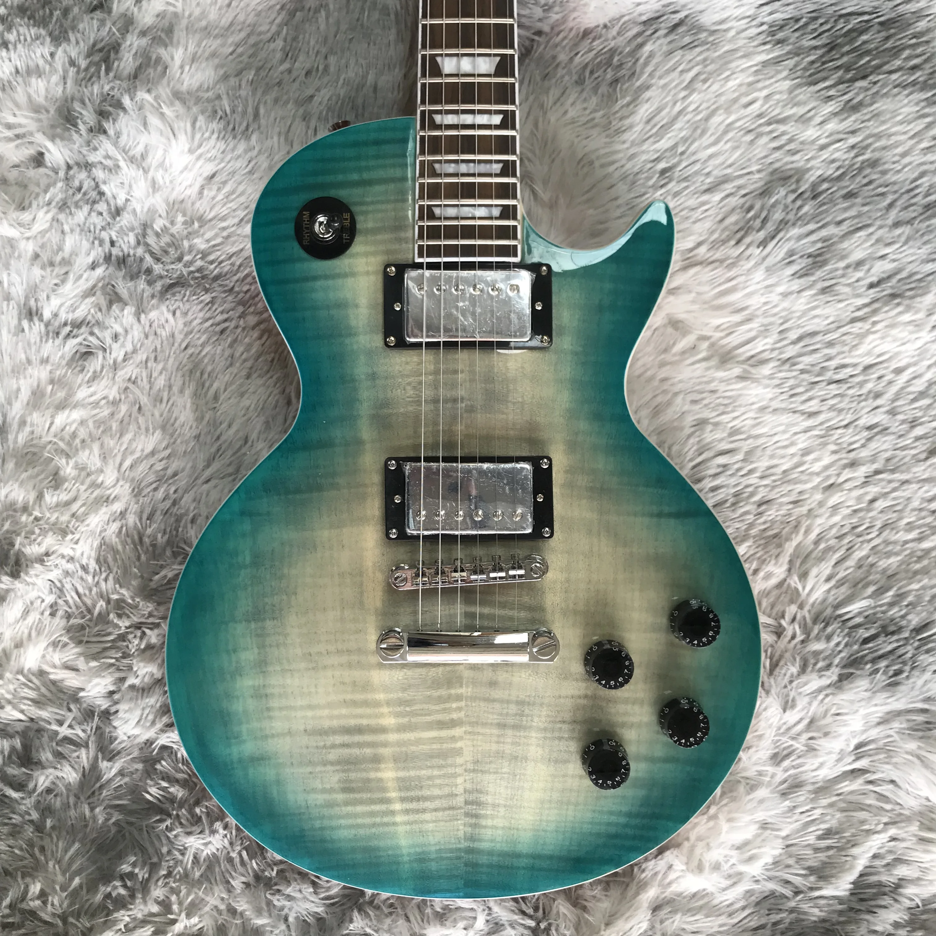 2022 years popular new arrival electric guitar rose wood fingerboard high quality 22 fret beautiful and cool
2022 years popular new arrival electric guitar rose wood fingerboard high quality 22 fret beautiful and cool