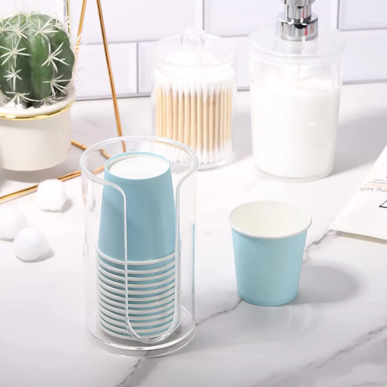 Acrylic Transparent Disposable Paper Cup Holder Cosmetic Cotton Storage Rack Bathroom Guest Room Counter Mouthwash Cup Holder
Acrylic Transparent Disposable Paper Cup Holder Cosmetic Cotton Storage Rack Bathroom Guest Room Counter Mouthwash Cup Holder