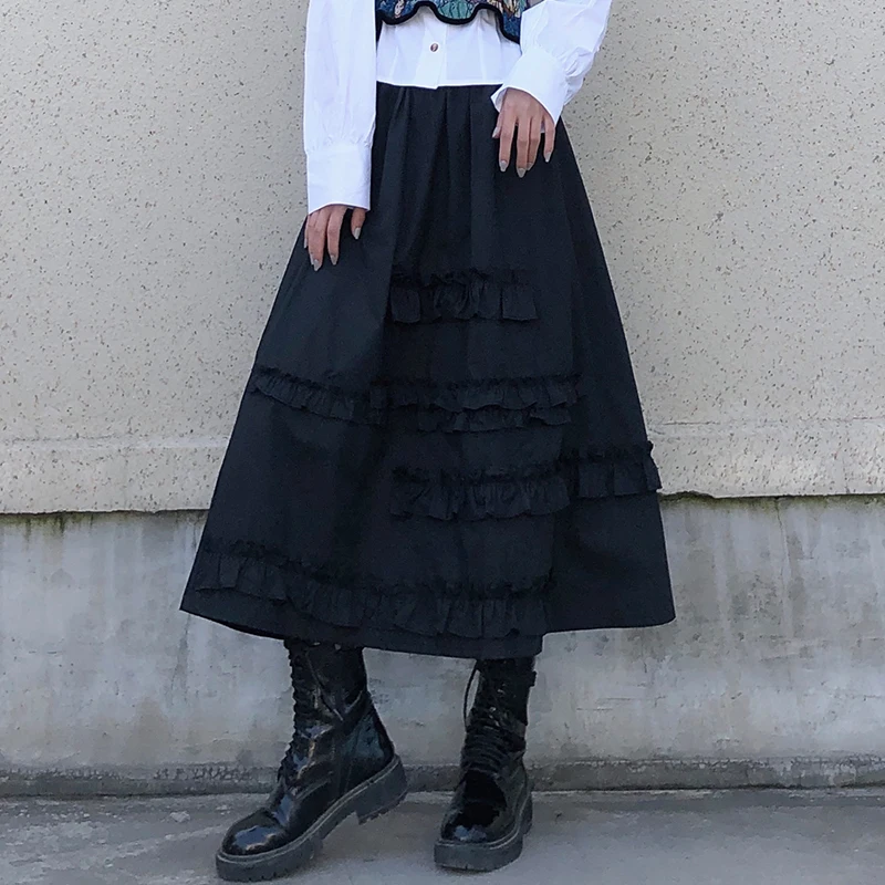 Women's Loose Black Applique Skirt Spring And Autumn Large New Irregular Fashion Trend Wood Ear Edge Stitched A-Line Skirt
Women's Loose Black Applique Skirt Spring And Autumn Large New Irregular Fashion Trend Wood Ear Edge Stitched A-Line Skirt