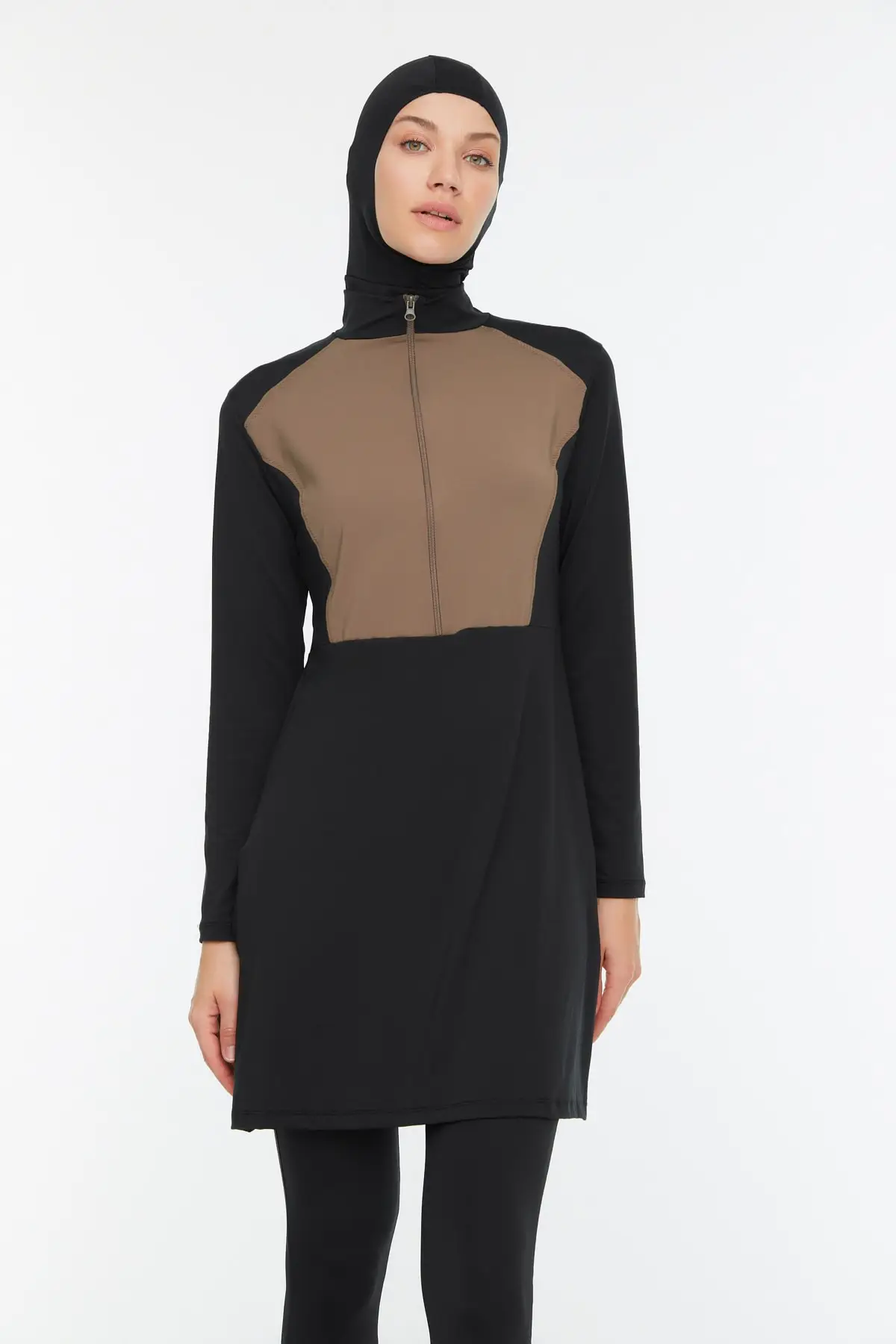 Muslim Burkinis Black Color Block Long Sleeve Performance Knit 3 Psc. Set Swimwear Style Summer Hijab Swimsuit
Muslim Burkinis Black Color Block Long Sleeve Performance Knit 3 Psc. Set Swimwear Style Summer Hijab Swimsuit
