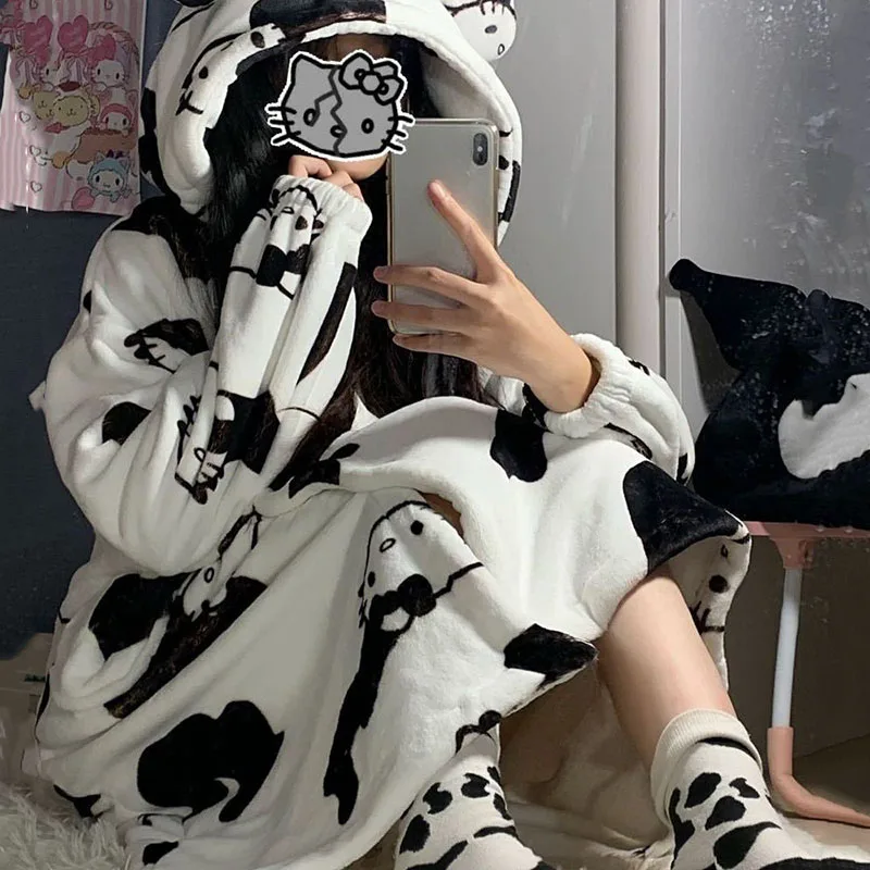 Милые пижамы Sanrio Hello Kittys, милые фланелевые толстые зимние теплые удобные пижамы для девушек, рождественский подарок
Милые пижамы Sanrio Hello Kittys, милые фланелевые толстые зимние теплые удобные пижамы для девушек, рождественский подарок