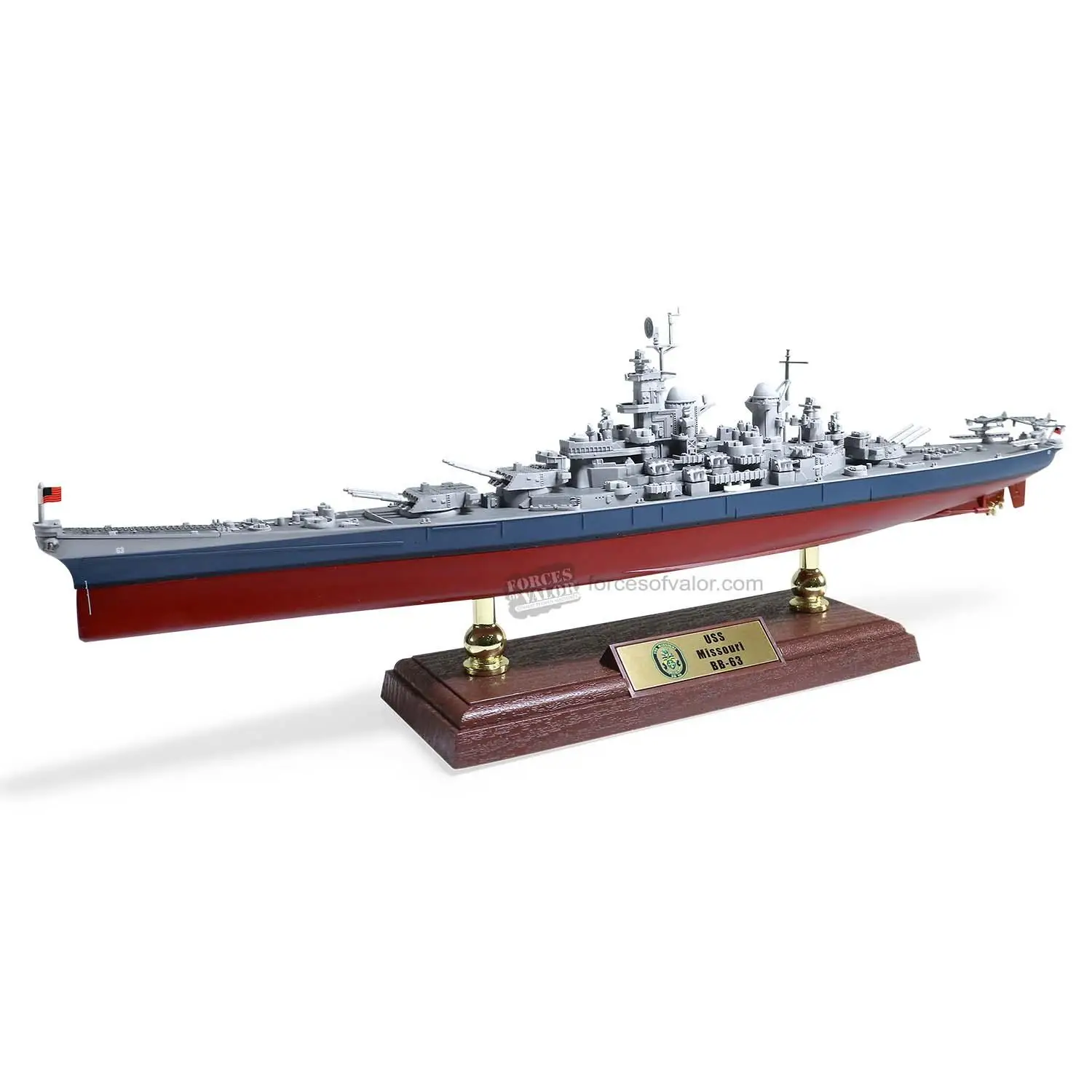 FORCES OF VALOR 1/700 861003A WWII USS Iowa Class Battleship USS Missouri BB-63
FORCES OF VALOR 1/700 861003A WWII USS Iowa Class Battleship USS Missouri BB-63