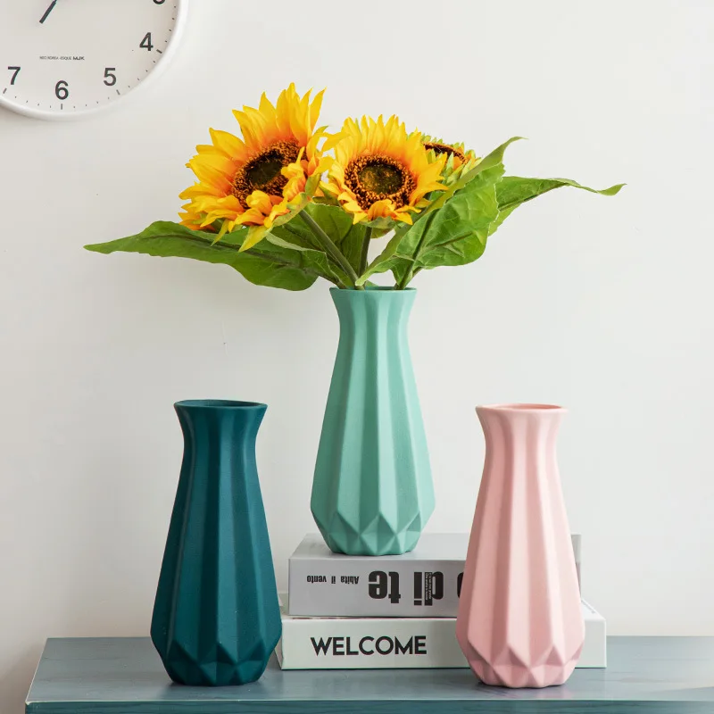 Sunflower imitation flower ceramic origami Small Vase Decoration living room flower arrangement Nordic floor table decoration
Sunflower imitation flower ceramic origami Small Vase Decoration living room flower arrangement Nordic floor table decoration