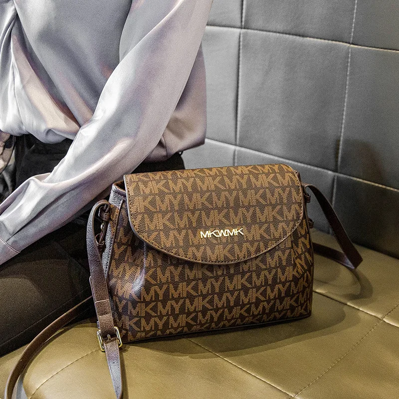 MYMK Women's Bag 2023 New Fashion Women's Small Bag Large Capacity Soft Leather Casual Versatile One Shoulder Crossbody Bag
MYMK Women's Bag 2023 New Fashion Women's Small Bag Large Capacity Soft Leather Casual Versatile One Shoulder Crossbody Bag