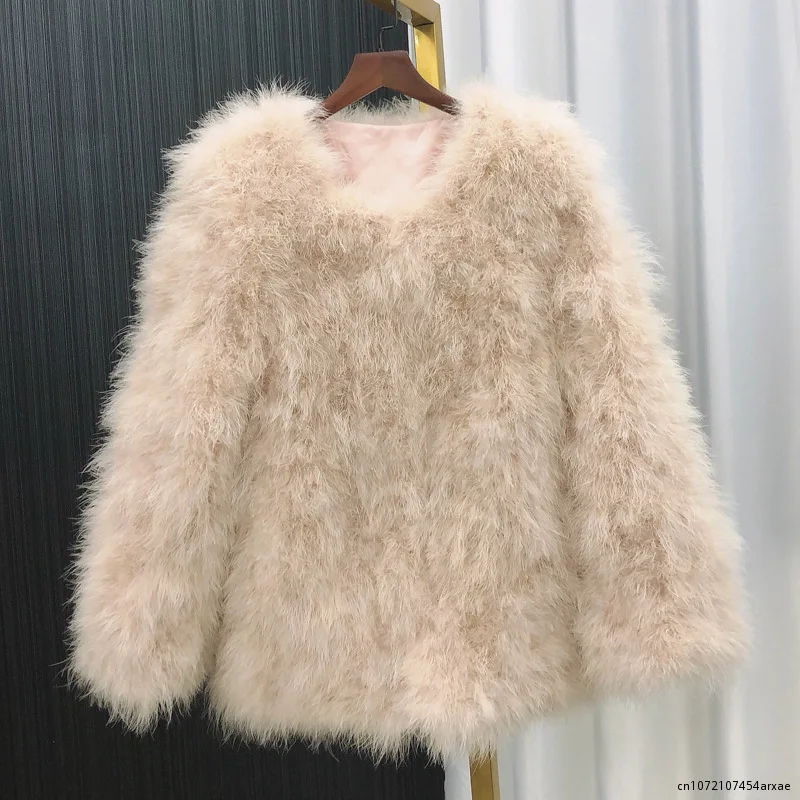 Winter Women Fur Coats Real Ostrich Feather Turkey Fur Jacket Midi Full Sleeves Thick Warm Pluffy Fur Coat Female Outerwear
Winter Women Fur Coats Real Ostrich Feather Turkey Fur Jacket Midi Full Sleeves Thick Warm Pluffy Fur Coat Female Outerwear