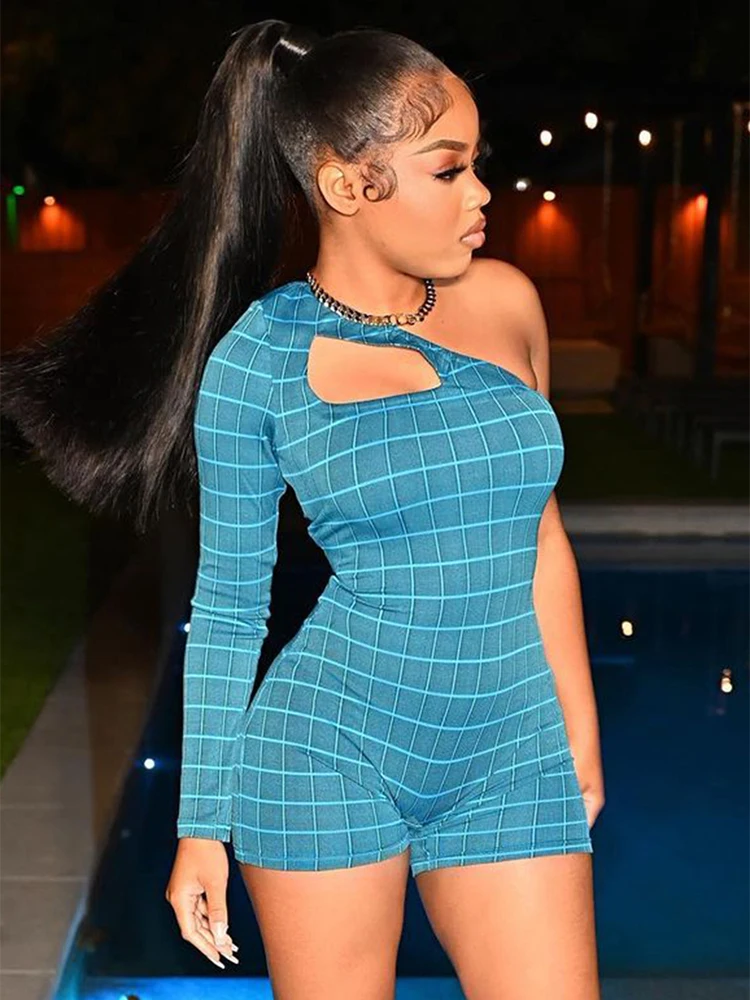 Sexy Slant Shoulder Cut Out Long Sleeve Playstuis Women Plaid Print Skinny One Piece Rompers 2022 Summer Lolita Y2K Clothes
Sexy Slant Shoulder Cut Out Long Sleeve Playstuis Women Plaid Print Skinny One Piece Rompers 2022 Summer Lolita Y2K Clothes