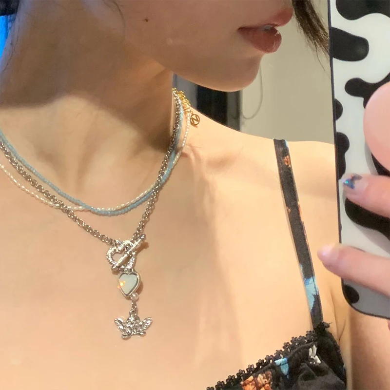 Kpop Vintage Heart Angel Pendant Clavicle Chain Necklace for Women Egirl Gothic Punk Y2K Cupid Pendant Necklace Party Jewelry
Kpop Vintage Heart Angel Pendant Clavicle Chain Necklace for Women Egirl Gothic Punk Y2K Cupid Pendant Necklace Party Jewelry