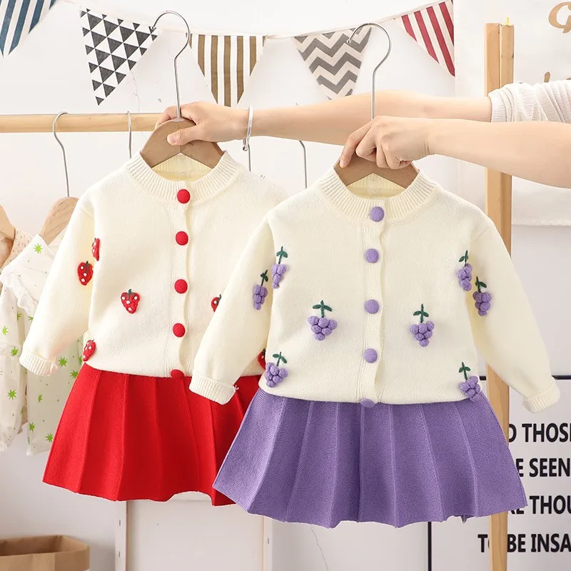 Cute Grape Strawberry Flower Cardigan Sweater+Skirt 2Pcs Spring Autumn Girls Baby Clothing Sets Little Princess Suits 2-6 Years
Cute Grape Strawberry Flower Cardigan Sweater+Skirt 2Pcs Spring Autumn Girls Baby Clothing Sets Little Princess Suits 2-6 Years