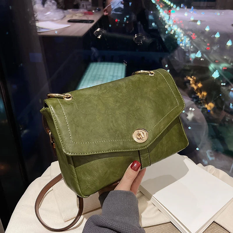 Large Capacity Summer Commuter Women Bag 2022 Trend Green Fashion Shoulder Bag Retro Solid Color Messenger Handbag Soft Hand Bag
Large Capacity Summer Commuter Women Bag 2022 Trend Green Fashion Shoulder Bag Retro Solid Color Messenger Handbag Soft Hand Bag
