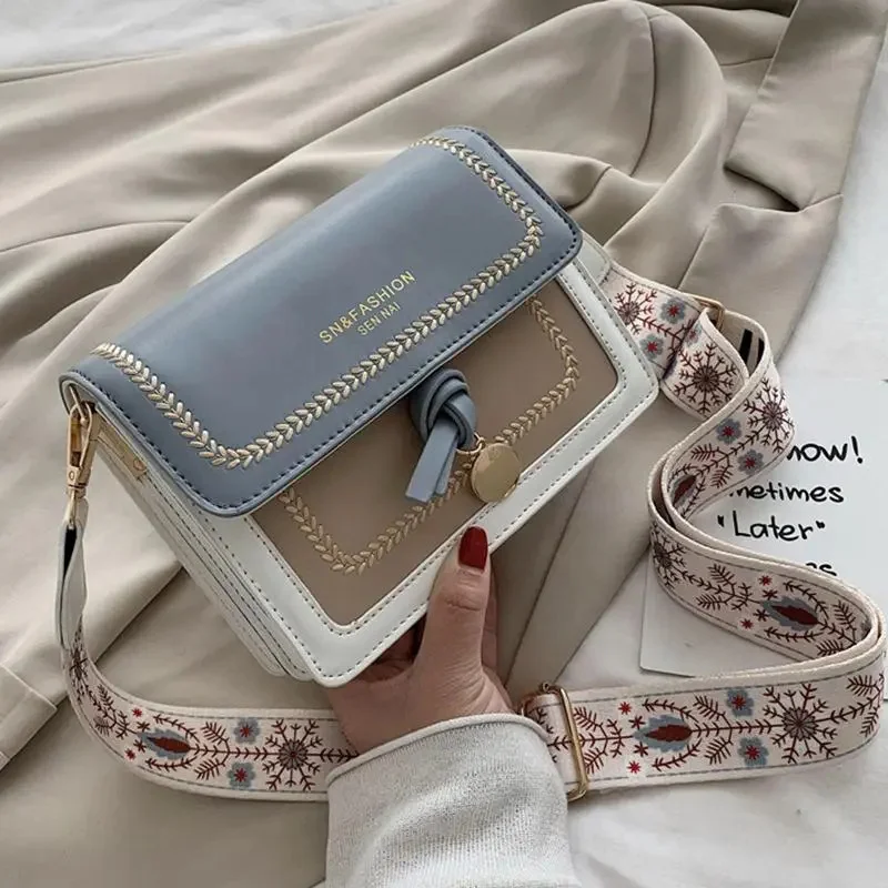 Contrast color Leather Crossbody Bags For Women 2021 Travel Handbag Fashion Simple Shoulder Messenger Bag Ladies Cross Body Bag
Contrast color Leather Crossbody Bags For Women 2021 Travel Handbag Fashion Simple Shoulder Messenger Bag Ladies Cross Body Bag