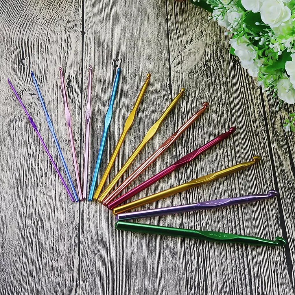 12pcs Metal Handle 2-8mm Crochet Hook Set Colorful Stainless Steel Knitting Needles Yarn Sweater Weave Sewing Needles Craft Tool
12pcs Metal Handle 2-8mm Crochet Hook Set Colorful Stainless Steel Knitting Needles Yarn Sweater Weave Sewing Needles Craft Tool