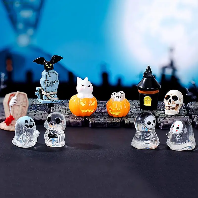 2023 Halloween Micro Landscape Miniature Figurines Resin Craft Mini Cute Fairy Garden Ornaments Pumpkin Ghost Vampire Decoration
2023 Halloween Micro Landscape Miniature Figurines Resin Craft Mini Cute Fairy Garden Ornaments Pumpkin Ghost Vampire Decoration