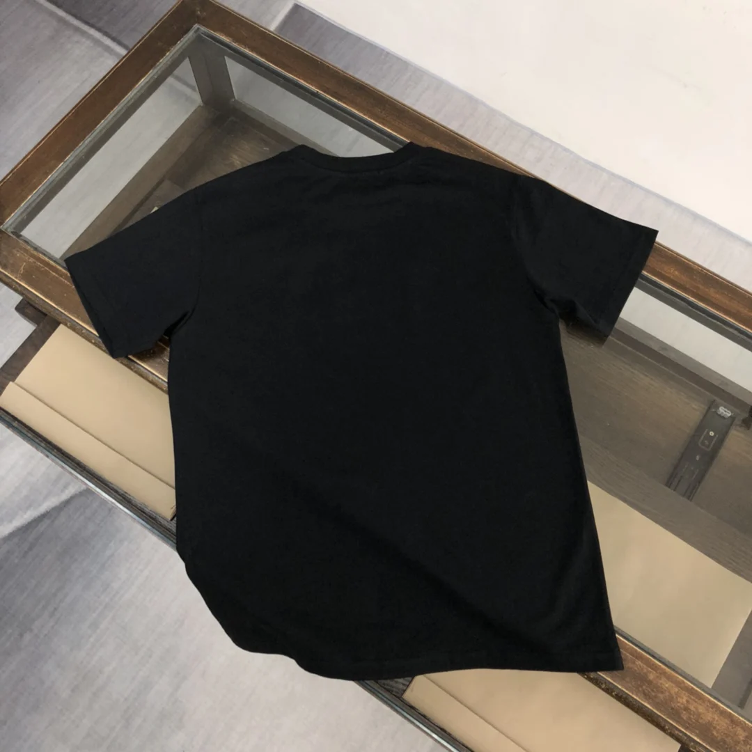 2023 Мужская модная Роскошная хлопковая Футболка с круглым вырезом, классические базовые Топы с коротким рукавом, высококачественная повсед... 
2023 Мужская модная Роскошная хлопковая Футболка с круглым вырезом, классические базовые Топы с коротким рукавом, высококачественная повсед...