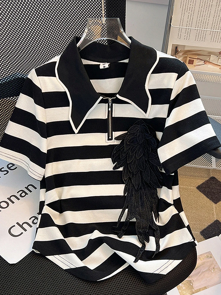 BOBOKATEER Black White Striped Casual T Shirt Women Summer Top 2023 Zip Up Lapel Short Sleeve Tee Shirt Femme Camisetas De Mujer
BOBOKATEER Black White Striped Casual T Shirt Women Summer Top 2023 Zip Up Lapel Short Sleeve Tee Shirt Femme Camisetas De Mujer