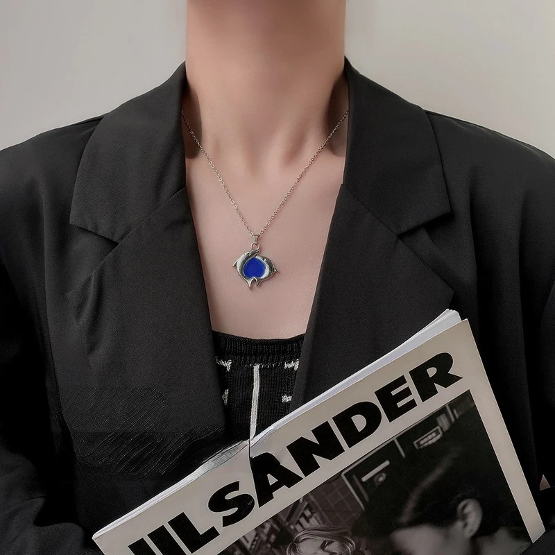 VSnow Designed Double Blue Enamel Dolphin Pendant Necklace for Women Stainless Steel Love Heart Metal Chain Necklace Jewelry 
VSnow Designed Double Blue Enamel Dolphin Pendant Necklace for Women Stainless Steel Love Heart Metal Chain Necklace Jewelry