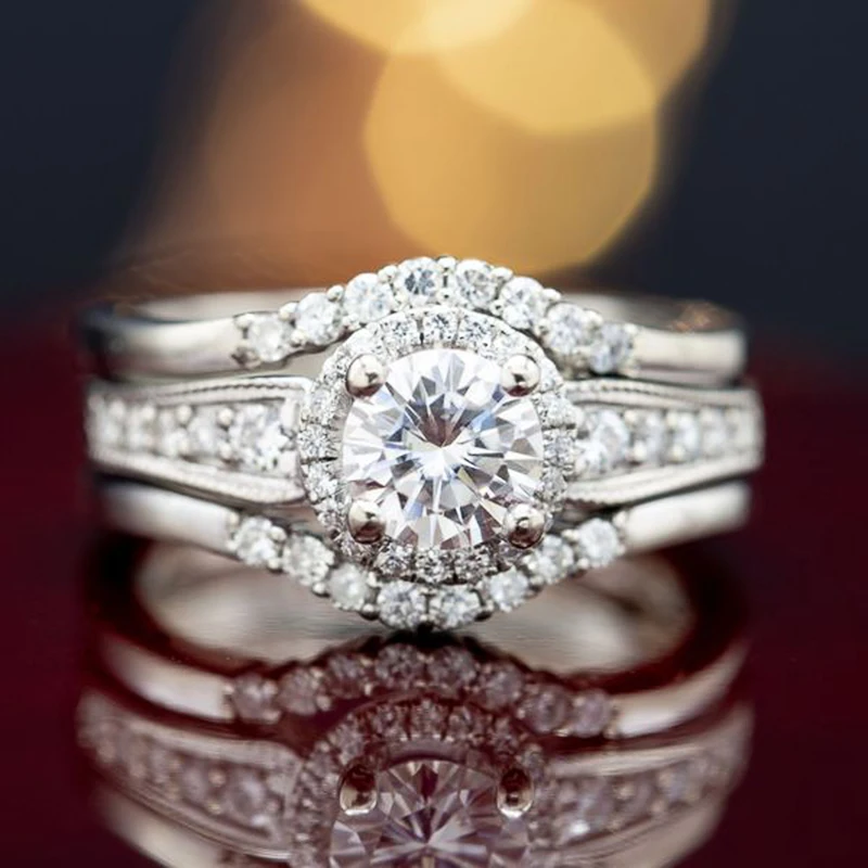 Ne'w Modern Wedding Bands Female Ring Inlaid AAA Cubic Zirconia 2021 New Trend Finger Accessories for Women Fashion Jewelry
Ne'w Modern Wedding Bands Female Ring Inlaid AAA Cubic Zirconia 2021 New Trend Finger Accessories for Women Fashion Jewelry