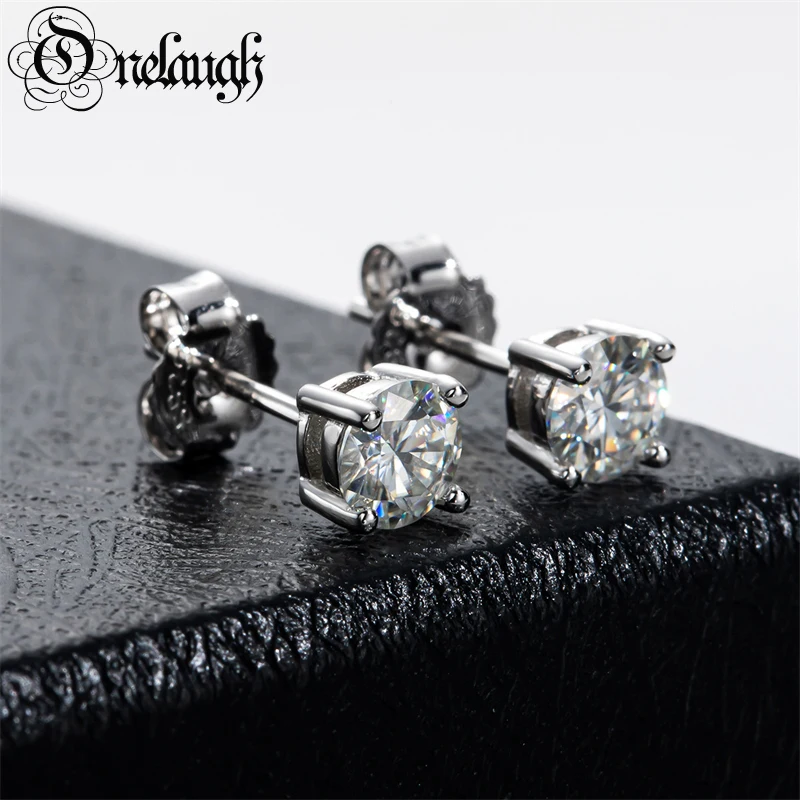 Onelaugh 925 Sterling Silver Round Moissanite Diamond Earrings 4.0MM Simple Four Claw Earrings For Ladies Jewelry Christmas Gift
Onelaugh 925 Sterling Silver Round Moissanite Diamond Earrings 4.0MM Simple Four Claw Earrings For Ladies Jewelry Christmas Gift