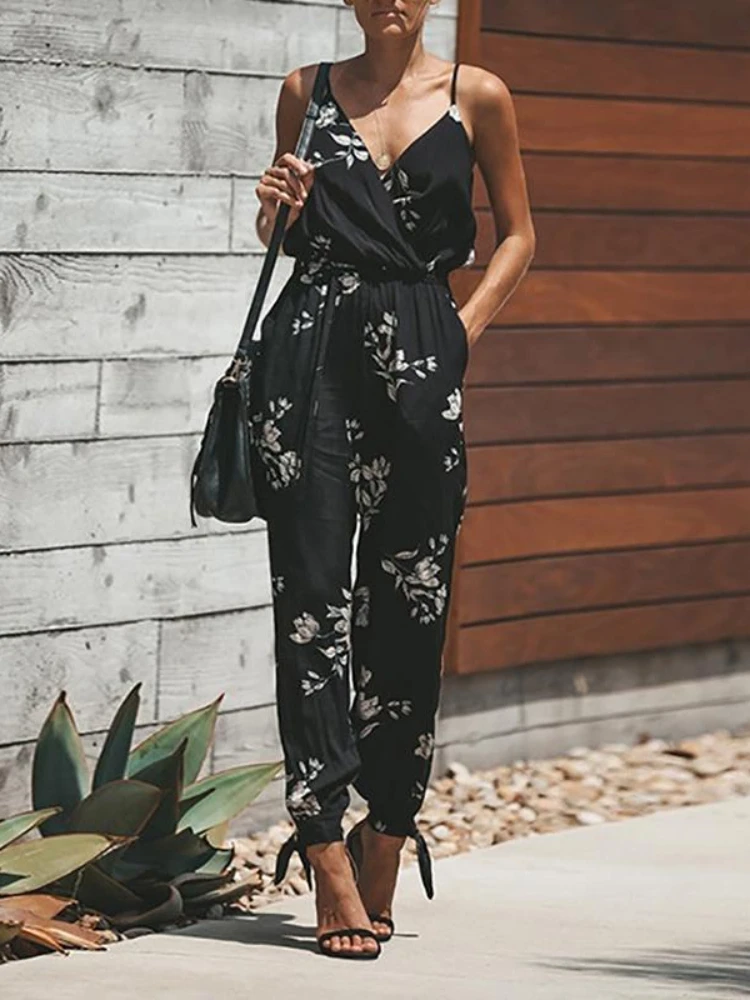 2022 Women Sleeveless Jumpsuits V-Neck Boho Floral Print Wide Leg Rompers Ladies Spaghetti Strap Trousers Long Pants Plus Size
2022 Women Sleeveless Jumpsuits V-Neck Boho Floral Print Wide Leg Rompers Ladies Spaghetti Strap Trousers Long Pants Plus Size
