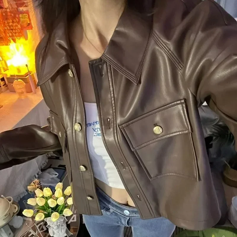 Korean Retro Leather Jacket Women's Autumn Loose and Versatile Lapel PU Leather Jacket Women Coats
Korean Retro Leather Jacket Women's Autumn Loose and Versatile Lapel PU Leather Jacket Women Coats
