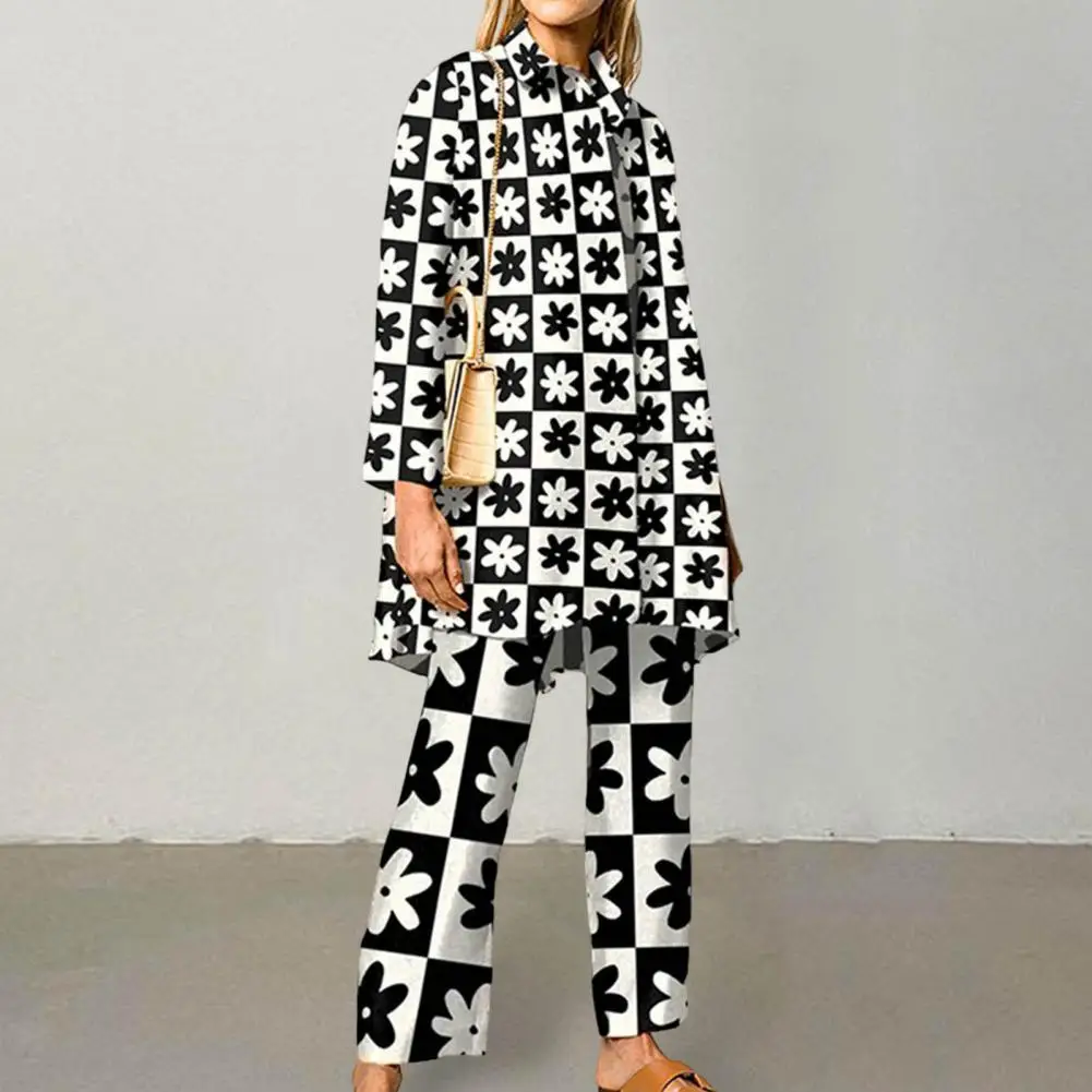 Two Pieces Set 2 Pcs/Set Trendy Contrast Colors Lady Top Pants Suit Casual Women Outfit Set Colorful Female Clothes
Two Pieces Set 2 Pcs/Set Trendy Contrast Colors Lady Top Pants Suit Casual Women Outfit Set Colorful Female Clothes