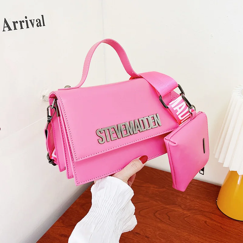 Designer Handbags Bucket Hat Glasses Set 2023 Women Shopping Crossbody Purses And Handbags Luxury PU Leather Shoulder Steve Bags
Designer Handbags Bucket Hat Glasses Set 2023 Women Shopping Crossbody Purses And Handbags Luxury PU Leather Shoulder Steve Bags