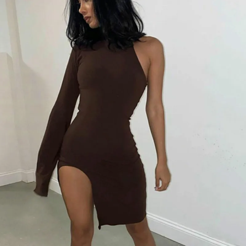 Autumn Fashion Sexy Tight Club Outfit Solid Color Mini Dress Vestido De Mujer Ladies Long Sleeve Party One-shoulder Side Slit
Autumn Fashion Sexy Tight Club Outfit Solid Color Mini Dress Vestido De Mujer Ladies Long Sleeve Party One-shoulder Side Slit