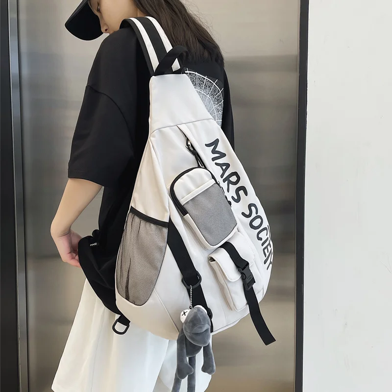 Messenger Bag 2023 Trend Young High School College Student School Bag Female New Large-capacity Shoulder Bag
Messenger Bag 2023 Trend Young High School College Student School Bag Female New Large-capacity Shoulder Bag