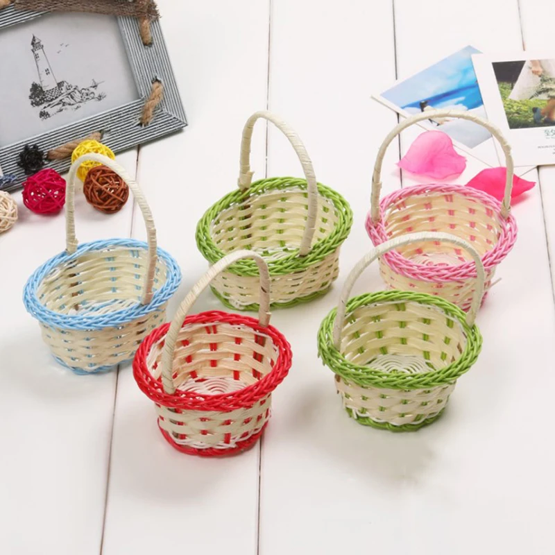 1Pcs Mini Hand-woven Storage Baskets Plastic Weaving Storage Baskets Fabric Flower Basket Fruit Rattan Cosmetics Tea Picnic Bags
1Pcs Mini Hand-woven Storage Baskets Plastic Weaving Storage Baskets Fabric Flower Basket Fruit Rattan Cosmetics Tea Picnic Bags