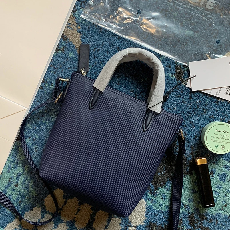 New Famous Brand Handbag Totebag Women Mini Crossbody Bag Casual Tote Shoulder Bags Female Shopping Messenger Bag Sac Bolsa
New Famous Brand Handbag Totebag Women Mini Crossbody Bag Casual Tote Shoulder Bags Female Shopping Messenger Bag Sac Bolsa