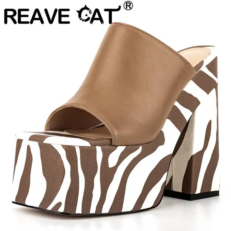 Женские босоножки в полоску REAVE CAT, сандалии на очень высоком каблуке 16 см и платформе 6,5 см, модные женские мюли больших размеров 42 43
Женские босоножки в полоску REAVE CAT, сандалии на очень высоком каблуке 16 см и платформе 6,5 см, модные женские мюли больших размеров 42 43
