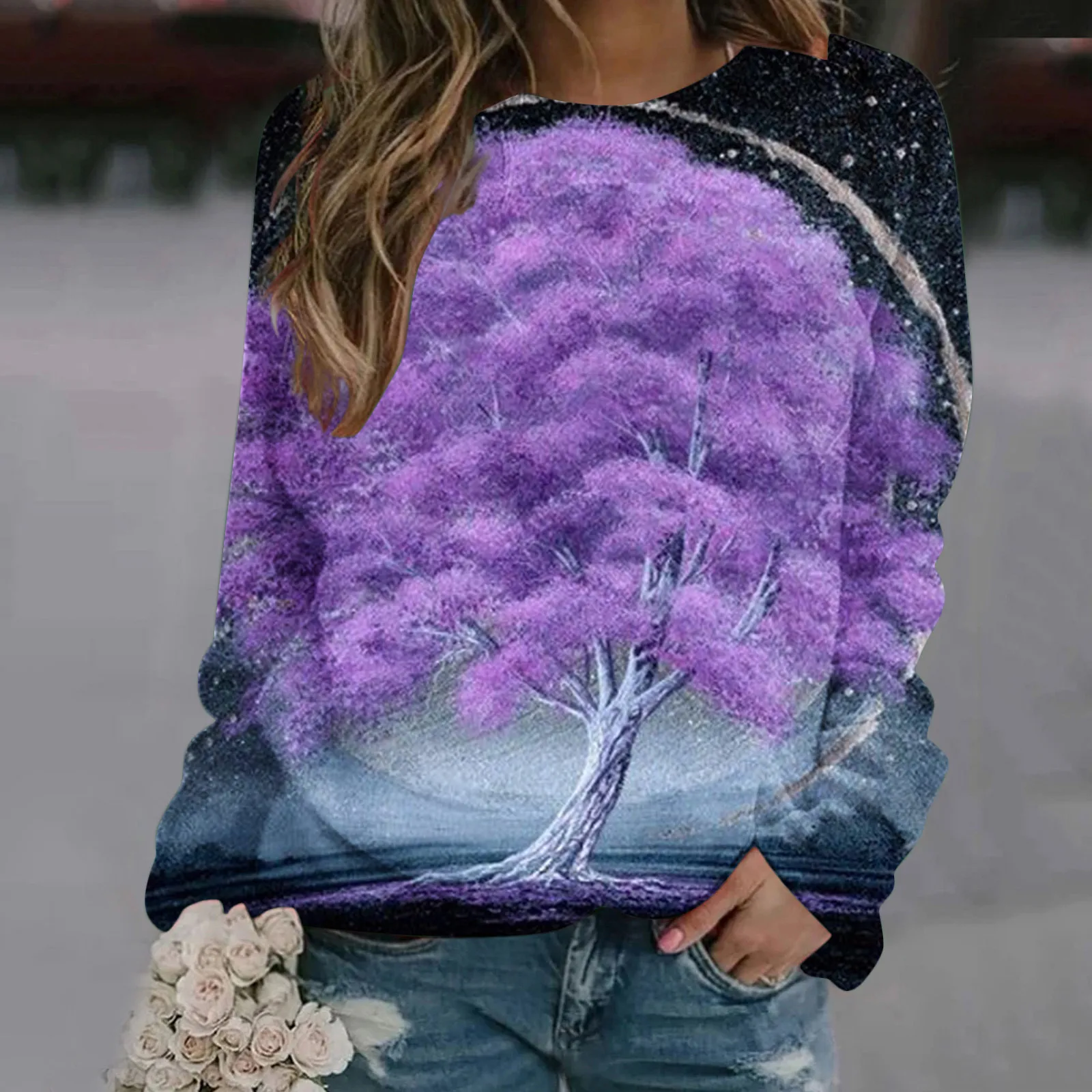 Свитшот женский с круглым вырезом и принтом «Вишневое дерево» 
Свитшот женский с круглым вырезом и принтом «Вишневое дерево»