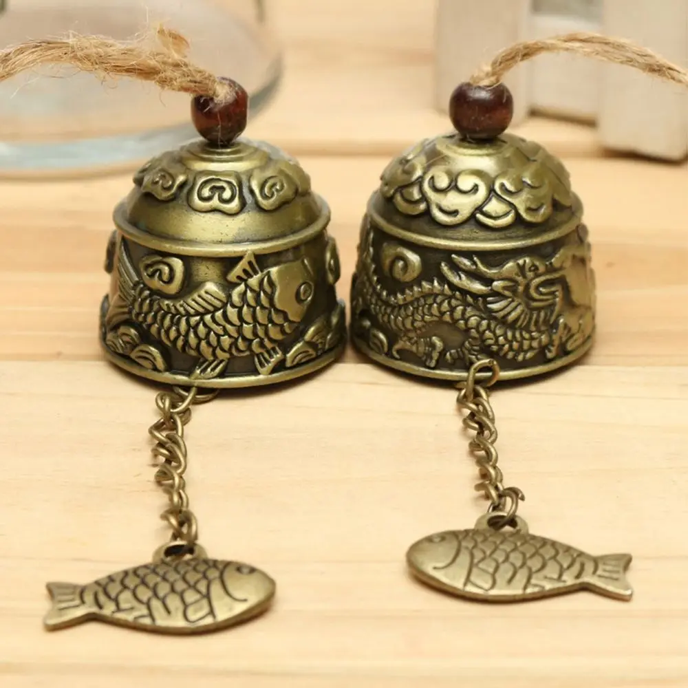 Vintage Carve Wind Chimes Bell Copper Chinese Fish Dragon Pattern Bell Blessing Good Luck Hanging Ornament Home Decorations
Vintage Carve Wind Chimes Bell Copper Chinese Fish Dragon Pattern Bell Blessing Good Luck Hanging Ornament Home Decorations
