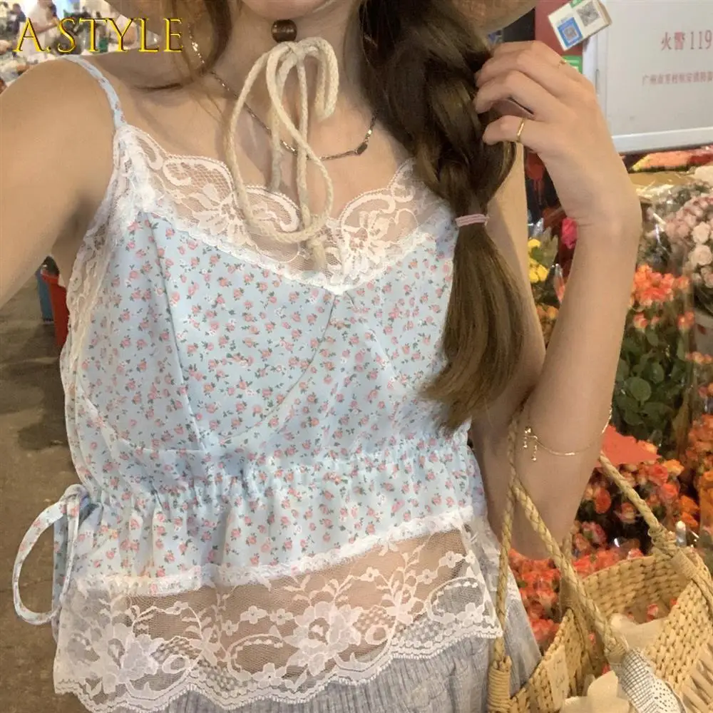 A GIRLS Camis Women Vintage Floral Spaghetti-Strap Cute Casual Sleeveless Lace Crop Top Korean Style All-match Sexy V-neck Chic
A GIRLS Camis Women Vintage Floral Spaghetti-Strap Cute Casual Sleeveless Lace Crop Top Korean Style All-match Sexy V-neck Chic